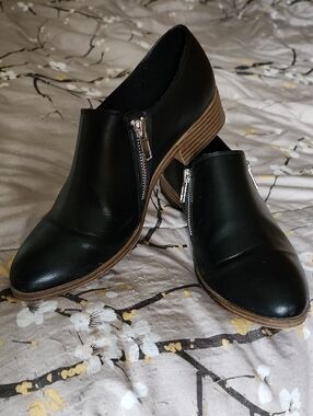 Classic Black Women's with Side Zip